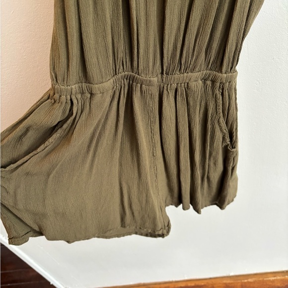 H&M Divided Olive Green Spaghetti Strap Romper - Picture 3 of 4